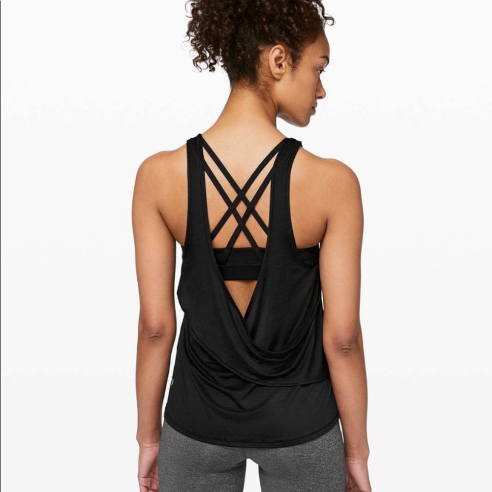 Lululemon Black Re-Energized 2-In-1 Built-In Bra Tank Size 6